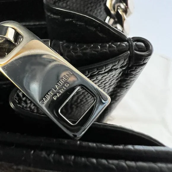 YSL Saint Laurent MONOGRAM CHAIN WALLET | BLACK GRAIN DE POUDRE EMBOSSED LEATHER - Picture 8 of 16